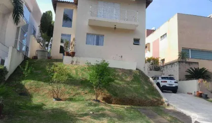 Casa com 3 dormitórios à venda, 257 m² por R$ 1.600.000,00 - Jandira - Jandira/SP