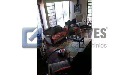 Chácara / sítio com 5 quartos à venda na ENIO CAETANO MINOSSO, R, Das Posses, Serra Negra por R$ 1.800.000