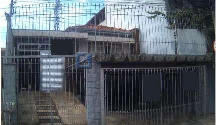 Casa com 3 quartos à venda na JOSE SALUSTIANO SANTANA, R, Mauá, São Caetano do Sul, 316 m2 por R$ 900.000