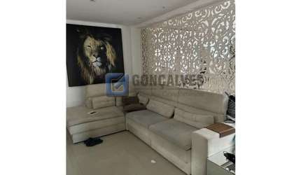 Casa com 3 quartos à venda na DAS OLIVEIRAS, AL, Vila Jerusalém, São Bernardo do Campo, 200 m2 por R$ 904.000