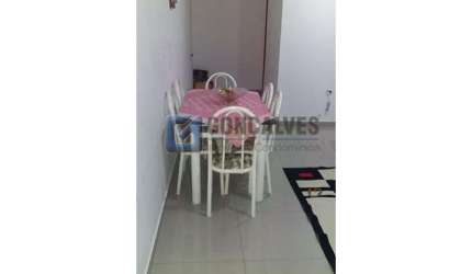 Casa com 2 quartos à venda na MANOEL BANDEIRA, R, Campanário, Diadema, 121 m2 por R$ 600.000