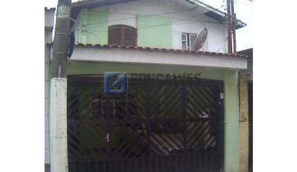Casa com 3 quartos à venda na NELSON PATRIZZI, R, Rudge Ramos, São Bernardo do Campo por R$ 850.000