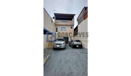 Casa com 5 quartos à venda na WANDA BUENO COELHO, R, Vila São José, São Bernardo do Campo, 270 m2 por R$ 650.000
