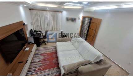 Casa com 3 quartos à venda na LAZARA DE OLIVEIRA LEITE, R, Vila Jerusalém, São Bernardo do Campo por R$ 649.000