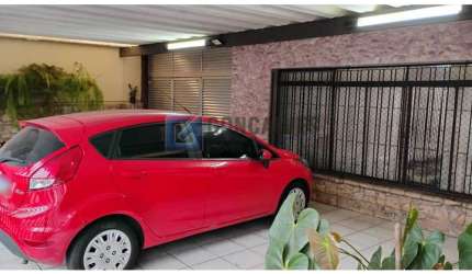 Casa com 3 quartos à venda na CASTRO ALVES, R, Cerâmica, São Caetano do Sul, 250 m2 por R$ 1.500.000