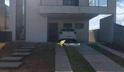Sobrado com 4 dormitórios à venda, 260 m² por R$ 1.120.000,00 - Laguna Residencial Clube - Várzea Paulista/SP