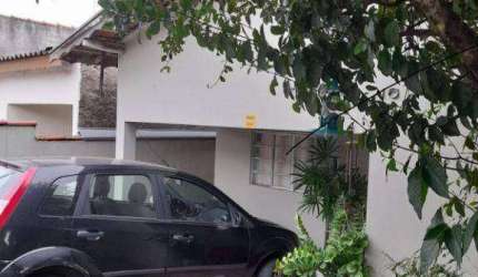 Casa à venda com terreno de 340m² no centro de Indaiatuba!