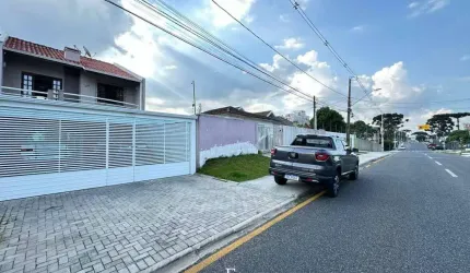 Sobrado com 4 quartos, 180m², à venda em Pinhais, Centro