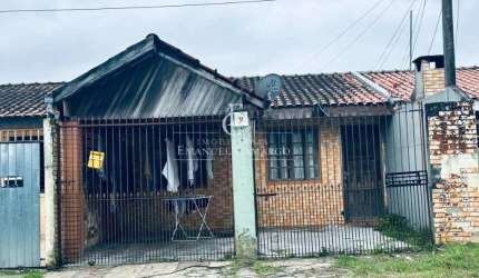 Casa a venda em Piraquara-PR