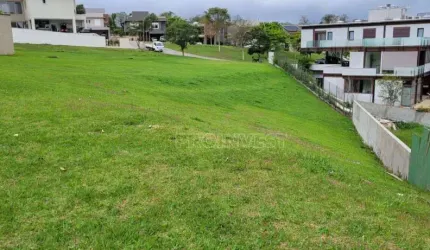 Terreno à venda, 763 m² por R$ 1.100.000,00 - Alphaville Granja Viana - Carapicuíba/SP