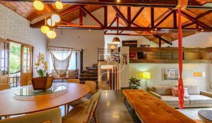 Casa com 4 dormitórios à venda, 390 m² por R$ 1.780.000,00 - Granja Viana - Carapicuíba/SP