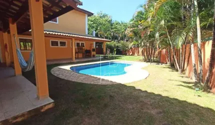 Casa com 4 dormitórios à venda, 242 m² por R$ 1.350.000,00 - Granja Viana - Carapicuíba/SP