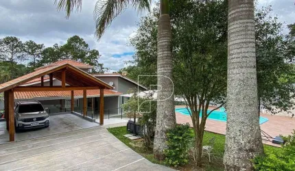 Casa à venda no Condomínio Pinheiros Tênis Village - conforto, praticidade e lazer completo!