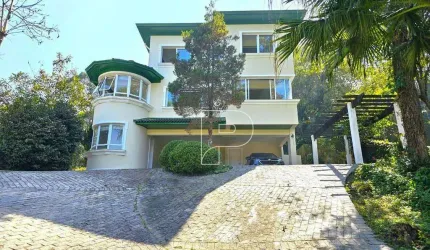 Casa em condomínio na Granja Viana!!!
