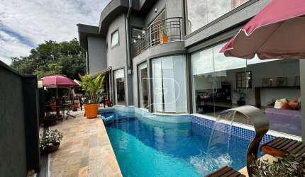 Casa com 5 dormitórios à venda, 366 m² por R$ 2.480.000,00 - Granja Viana - Carapicuíba/SP