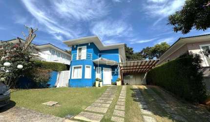 Casa com 3 dormitórios à venda, 181 m² por R$ 1.200.000,00 - Granja Viana - Carapicuíba/SP