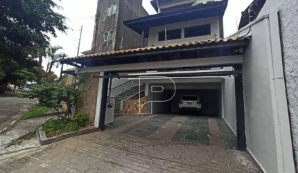 Casa com 4 dormitórios à venda, 236 m² por R$ 990.000,00 - Jardim Semiramis - Cotia/SP