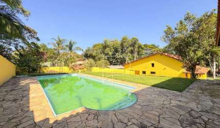 Chácara com 3 dormitórios, 1512 m² - venda por R$ 1.600.000,00 ou aluguel por R$ 5.775,41/mês - Jardim das Colinas - Embu das Artes/SP