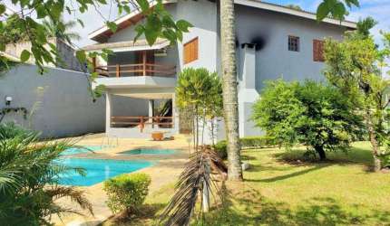 Casa com 4 dormitórios à venda, 500 m² por R$ 2.000.000,00 - Granja Viana - Carapicuíba/SP