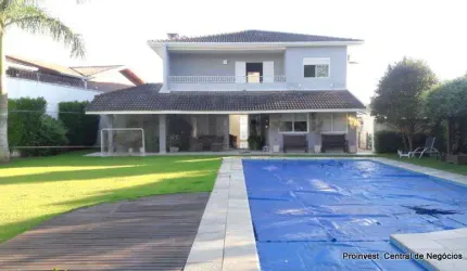 Casa mobiliada com 4 suítes à venda, 800 m² na Granja Viana