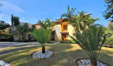 Casa em condomínio na Granja Viana!!!