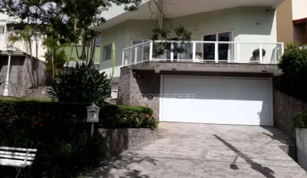 Casa com 3 suites à venda, 600 m² por R$ 2.000.000 - São Paulo II - Cotia/SP