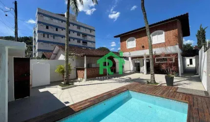 Casa Reformada, 4 Dormitórios (1 Suíte), 4 Vagas, Lazer, Enseada, Guarujá/SP