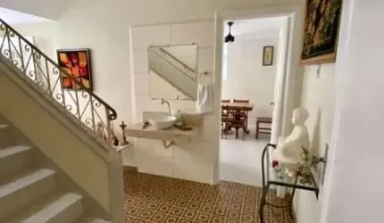 Casa com 3 quartos à venda na Rua Castro Alves, 56, Embaré, Santos por R$ 2.438.000