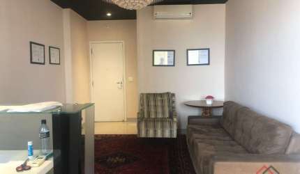 Sala comercial com 8 salas para alugar na Avenida Conselheiro Nébias, 756, Boqueirão, Santos por R$ 4.000