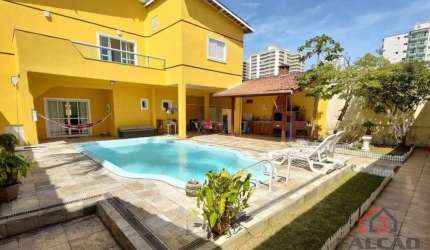 Casa com 4 quartos à venda na Avenida Costa Machado, 903, Canto do Forte, Praia Grande por R$ 1.790.000