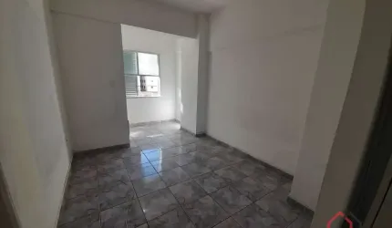 Kitnet / Stúdio à venda na Rua Frei Gaspar, 57, Centro, São Vicente por R$ 159.000