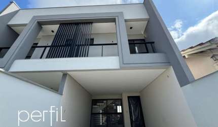 Sobrado Geminado Alto Padrão Bairro Bom Retiro 1 suíte 2 quartos