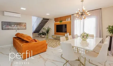 Imperdível! Casa à venda em Joinville-SC, Saguaçu:  3 suítes, 2 salas, 5 banheiros, 2 vagas, 241m². Venha conferir!