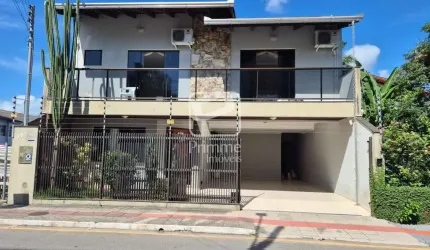 Casa comercial no centro de balneario camboriu, Centro, Balneário Camboriú - SC