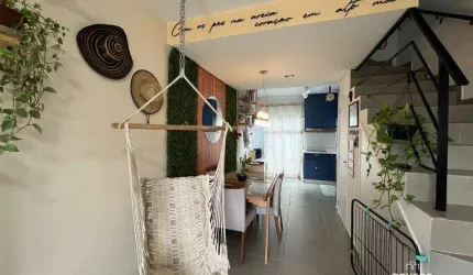 Sobrado com 2 dormitórios à venda, 61 m² por R$ 310.000,00 - Jardim Iririú - Joinville/SC
