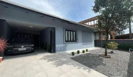 Casa 100% AVERBADA com 3 dormitórios à venda, 168 m² por R$ 630.000,00 - Jardim Sofia - Joinville/SC