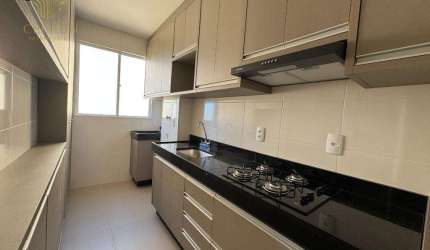 Apartamento para alugar em Maringá, Zona 07, com 2 quartos, com 44 m², Residencial Montezzi