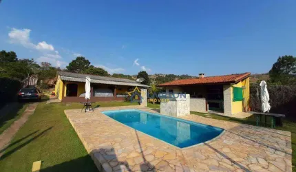 Chácara com 4 Dormitórios à Venda em Caiocara, Atibaia - 1000 m² - Com Piscina e Espaço Gourmet
