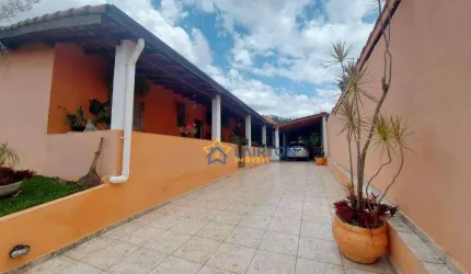 Casa de 2 Dormitórios com Espaço Gourmet à Venda em Chácaras Fernão Dias, Atibaia/SP