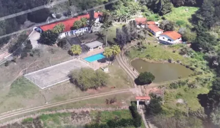 Sítio à Venda em Piracaia SP