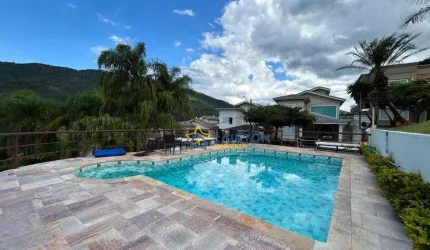 Casa de 3 Dormitórios à Venda no Refúgio Saua I, Atibaia/SP - Estrutura e Localização Excelentes