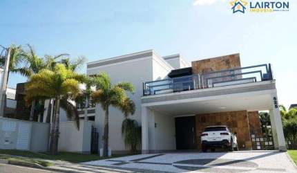 Casa de Luxo com Vista para o Lago à Venda no Residencial Shamballa II - Atibaia/SP - 408 m²
