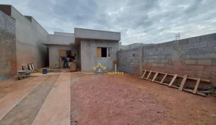 Confortável Casa de 79m² com 3 Dormitórios à Venda no Maracanã, Jarinu – Grande Quintal Gramado