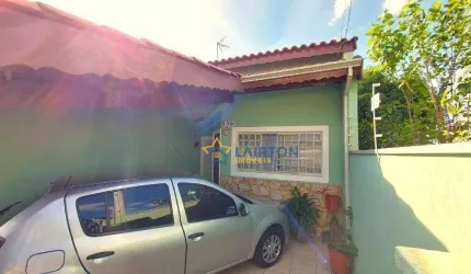 Casa à venda - Jardim do Alvinópolis - Atibaia/SP