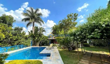 Chácara Espaçosa e Completa em Bairro Residencial – Excelente Localização