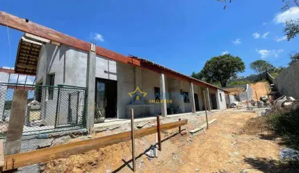 Chácara à Venda no Bairro Mascate, Nazaré Paulista/SP – 3 Dormitórios (2 Suítes), Espaço Gourmet e 2.500 m² de Terreno