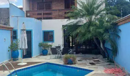 Casa com 4 dormitórios à venda, 350 m² por R$ 850.000,00 - Vila Santana - Sorocaba/SP