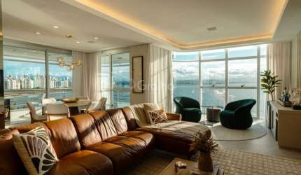 Apartamento 4 quartos 4 vagas Beira Mar
