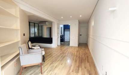 Apartamento 3 dormitórios com 1 suíte e 2 vagas garagem em Coqueiros