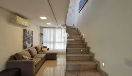 Charmosa cobertura duplex com 2 quartos e 3 vagas